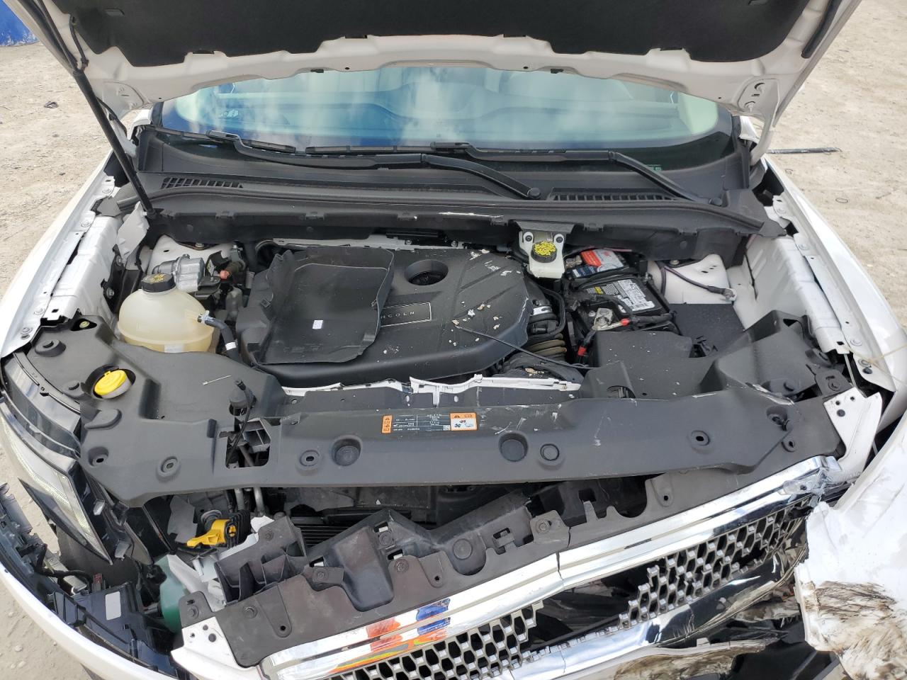 2019 Lincoln MKC - Image 12