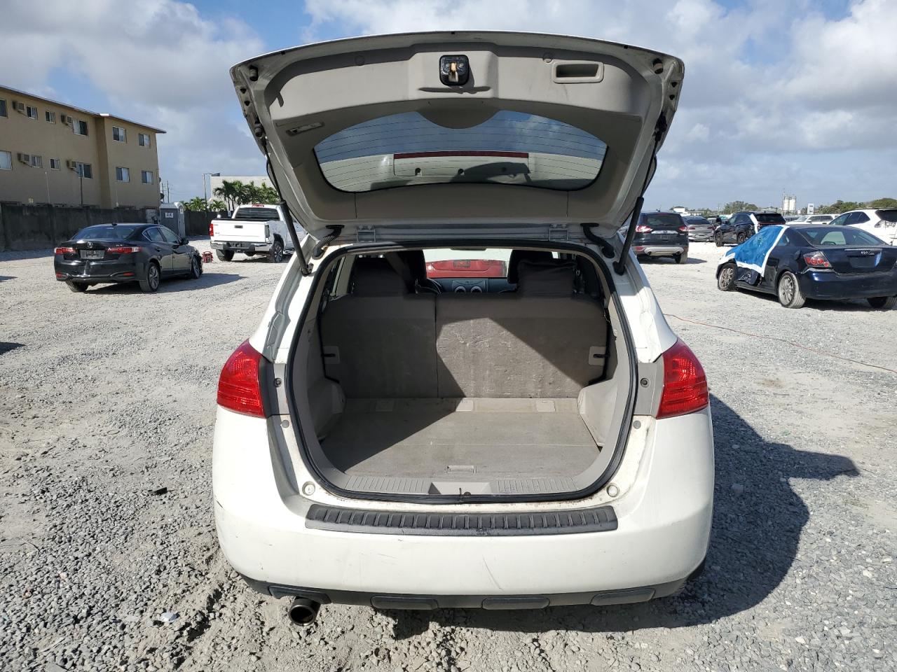 2011 Nissan Rogue - Image 6