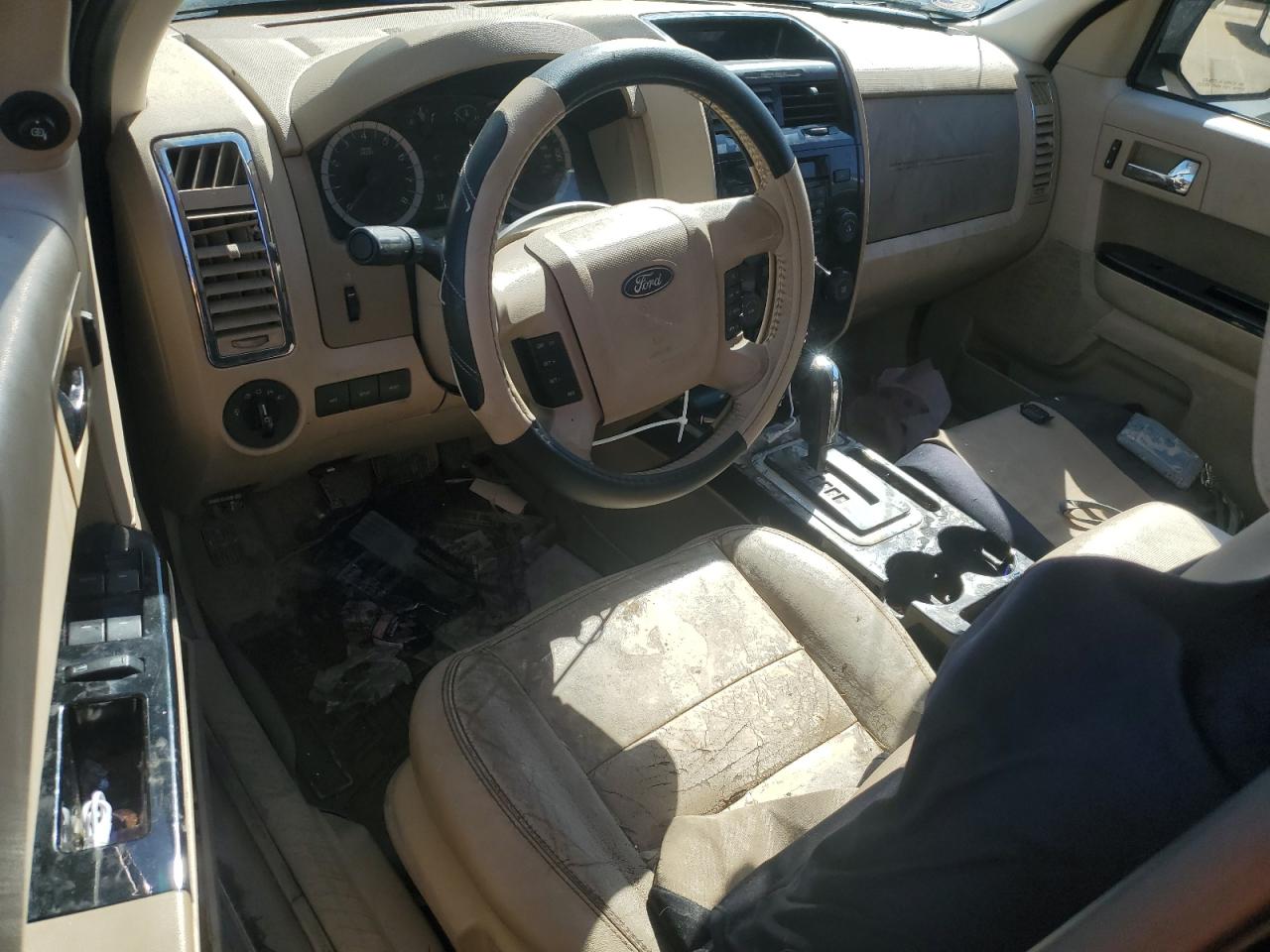 2012 Ford Escape - Image 8