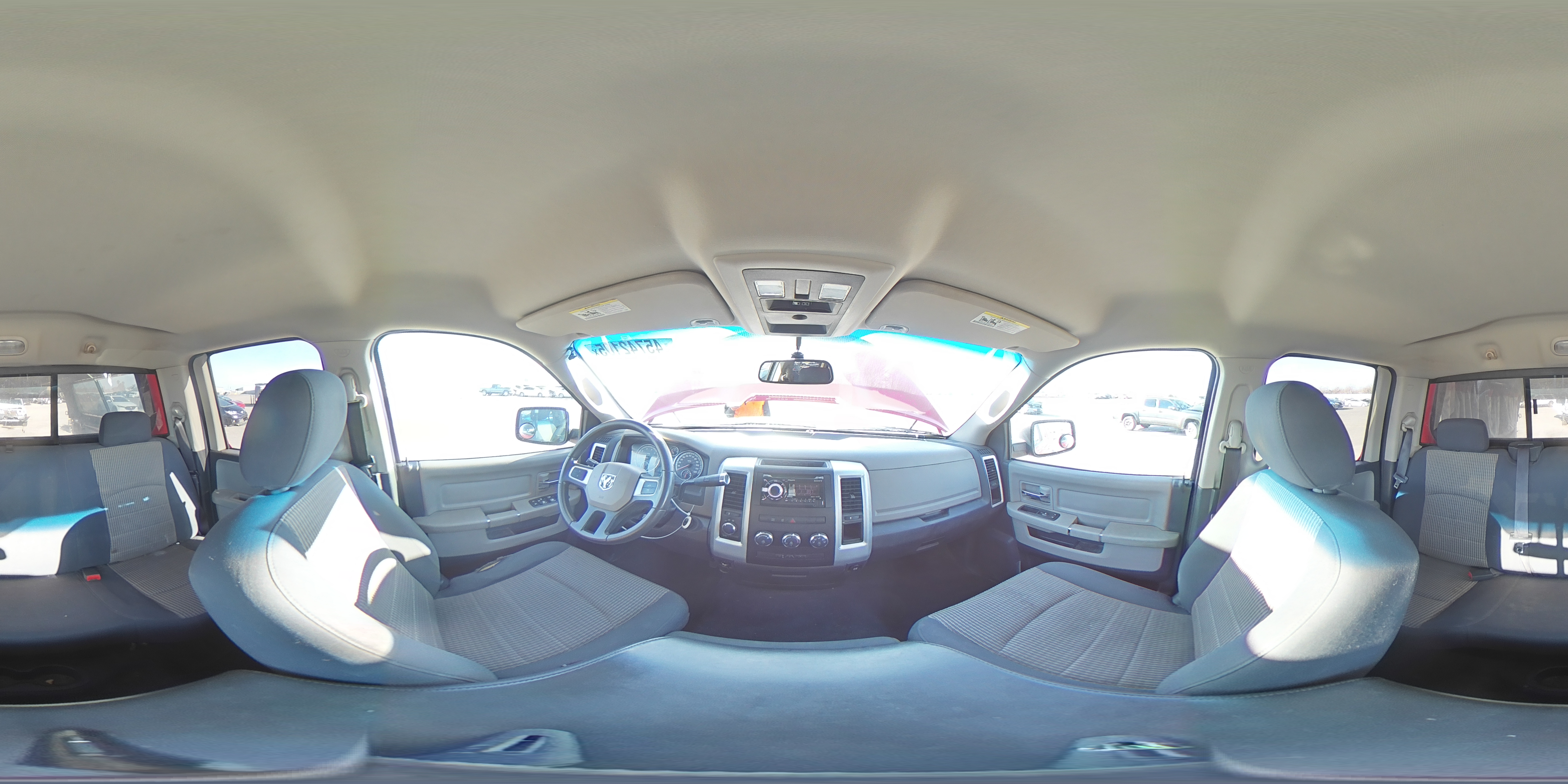 2010 Dodge RAM - Image 13