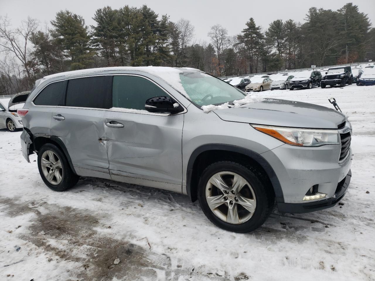 2014 Toyota Highlander - Image 4