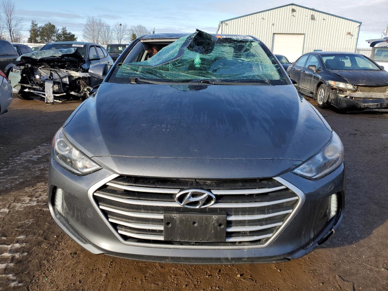 2017 Hyundai Elantra - Image 5