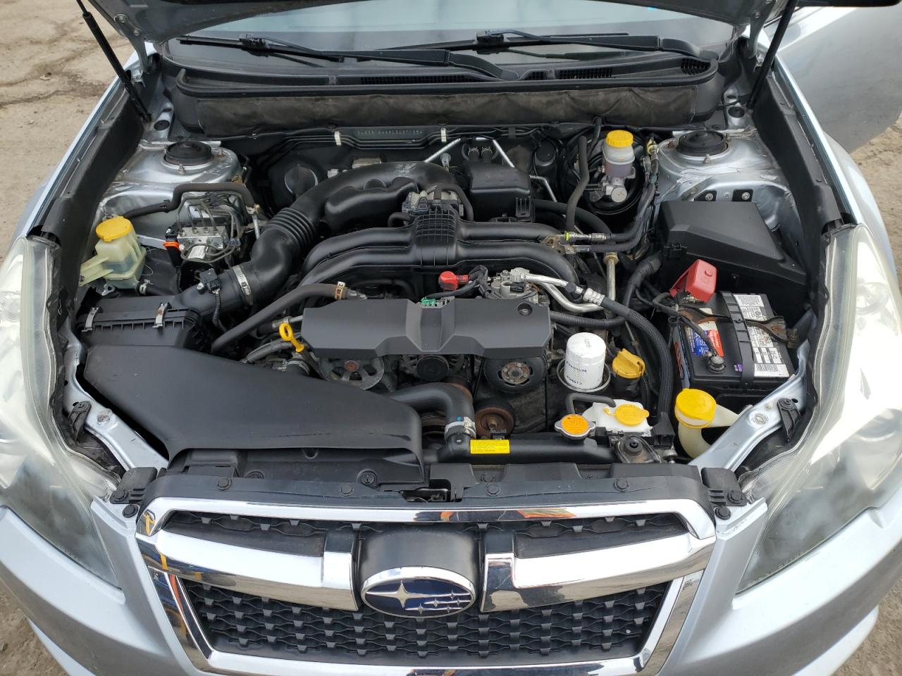 2013 Subaru Legacy - Image 11