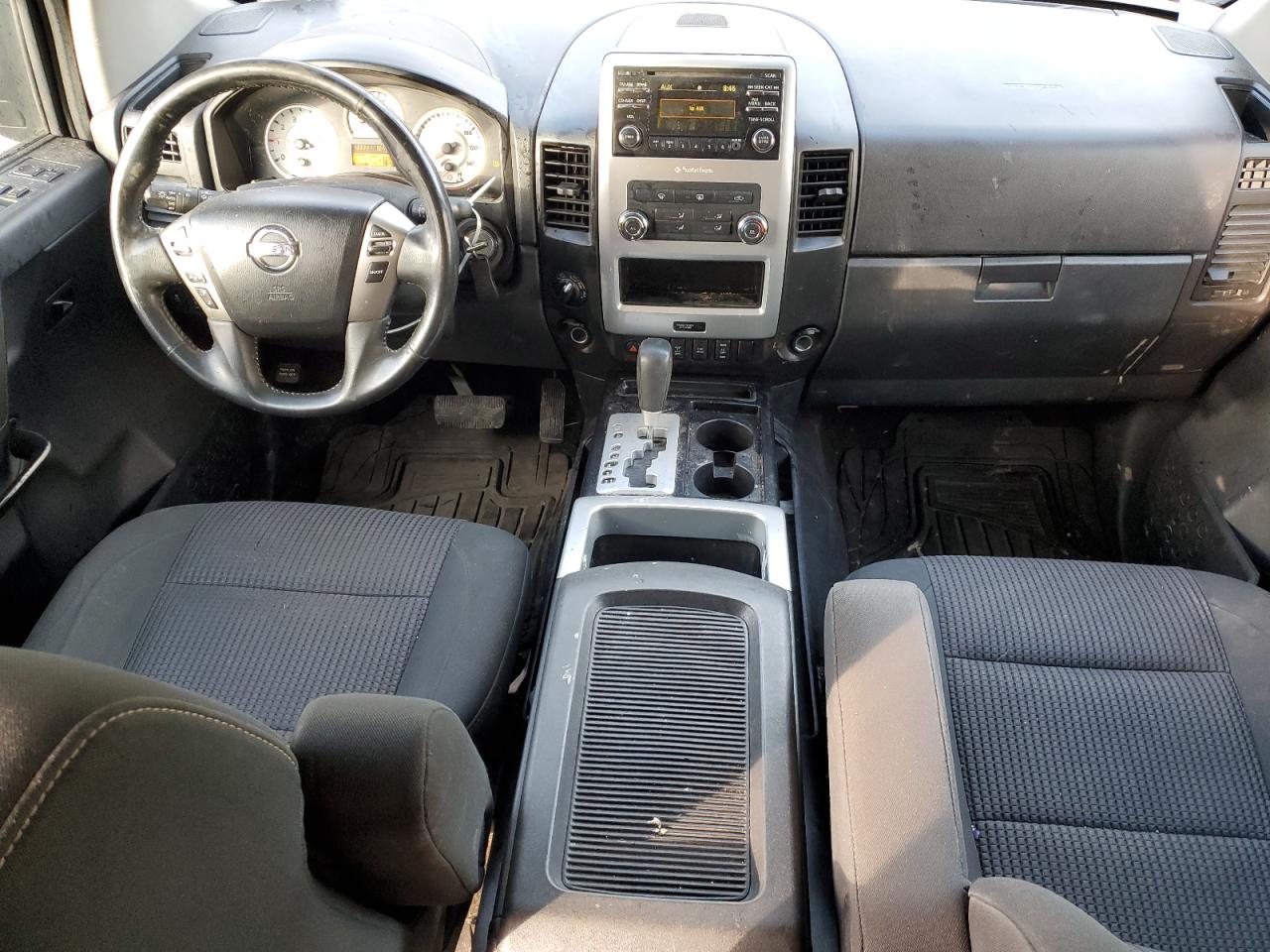 2013 Nissan Titan - Image 8