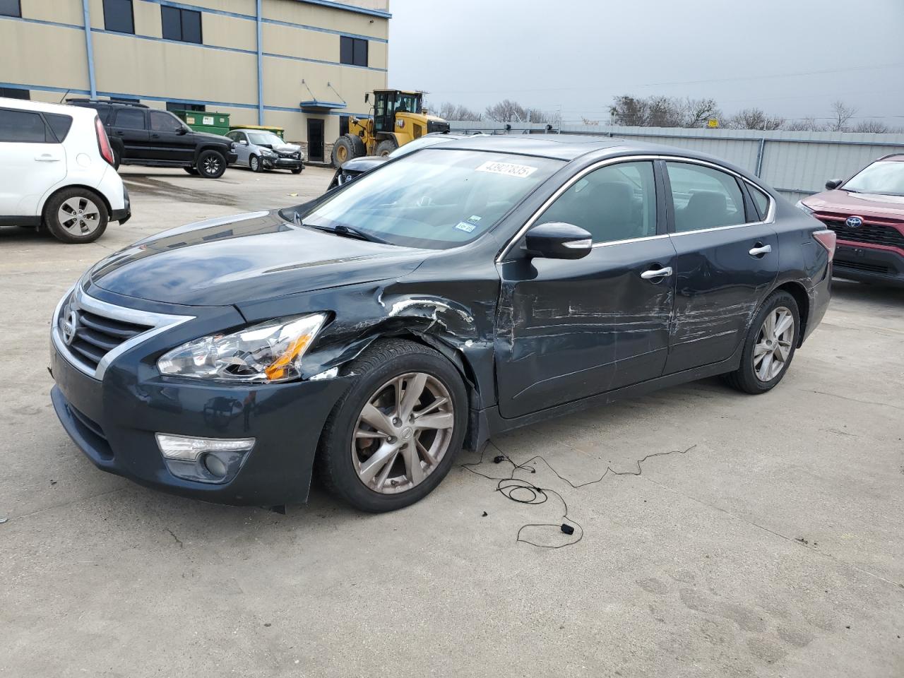 2015 Nissan Altima - Image 1