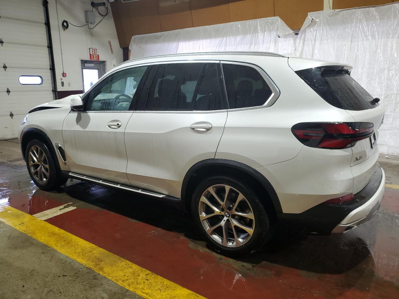 2024 BMW X5 - Image 2