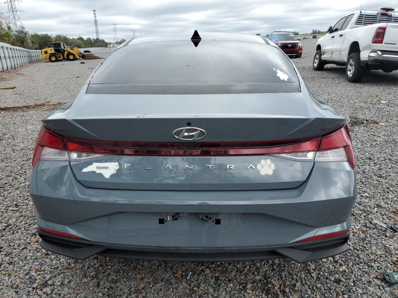 2021 Hyundai Elantra - Image 6
