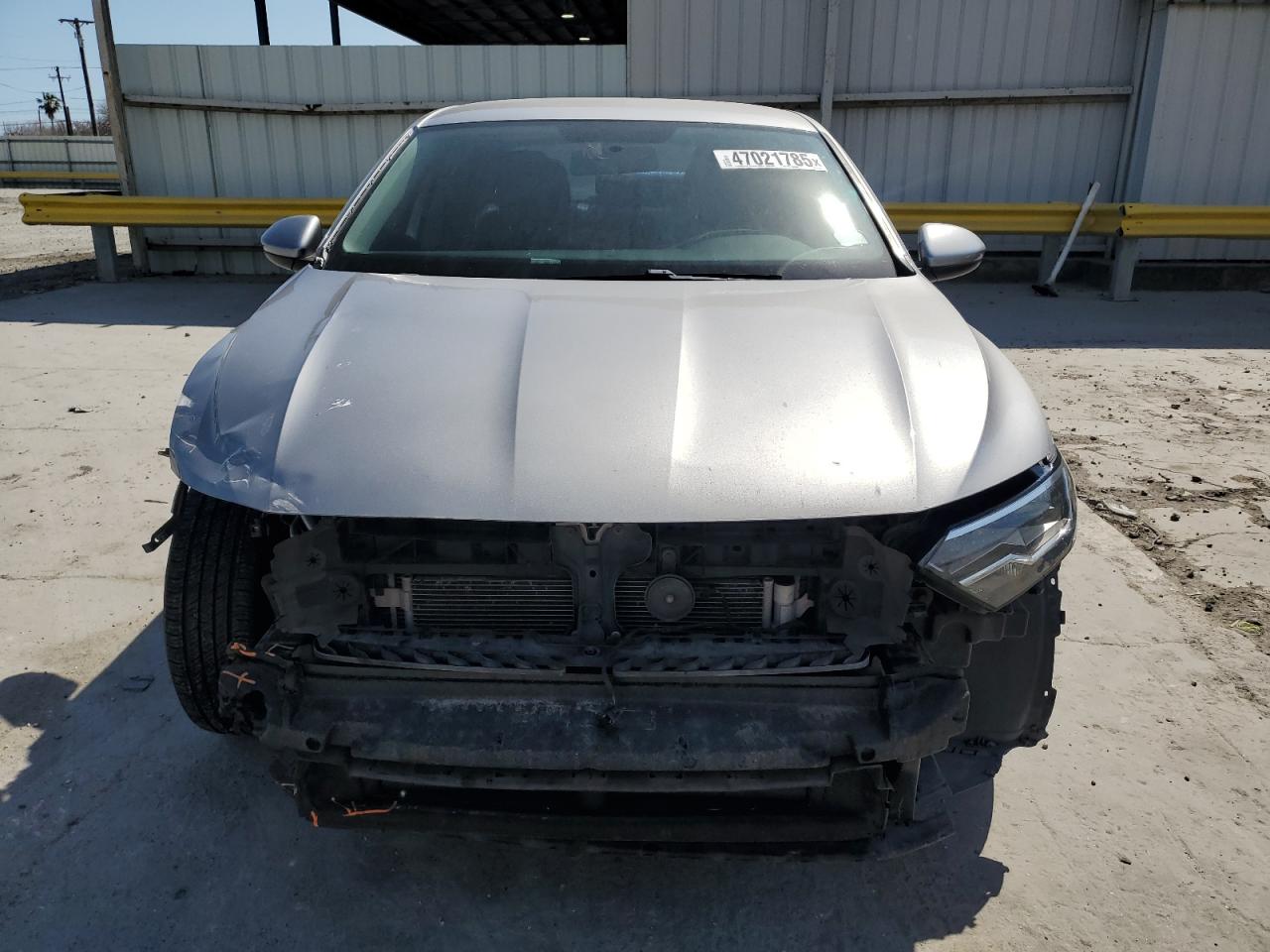 2019 Volkswagen Jetta - Image 5