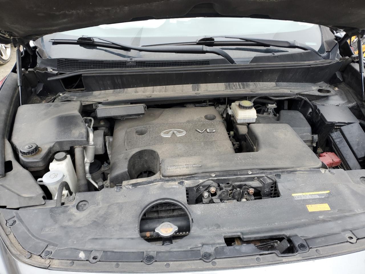 2015 Infiniti QX60 - Image 12
