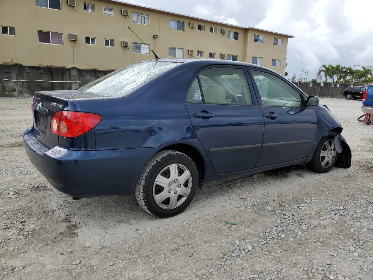 2005 Toyota Corolla - Image 3