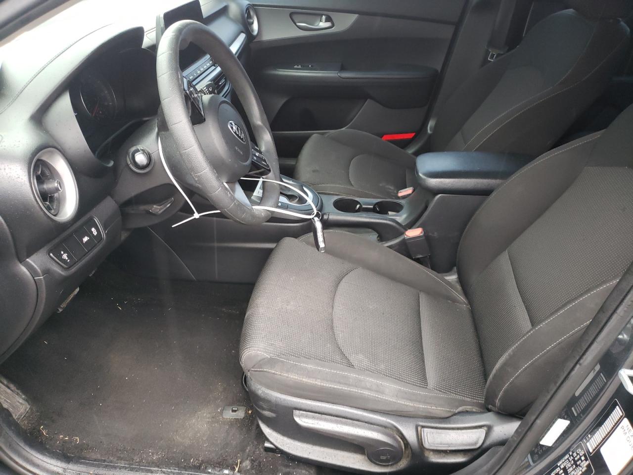 2021 Kia Forte - Image 7