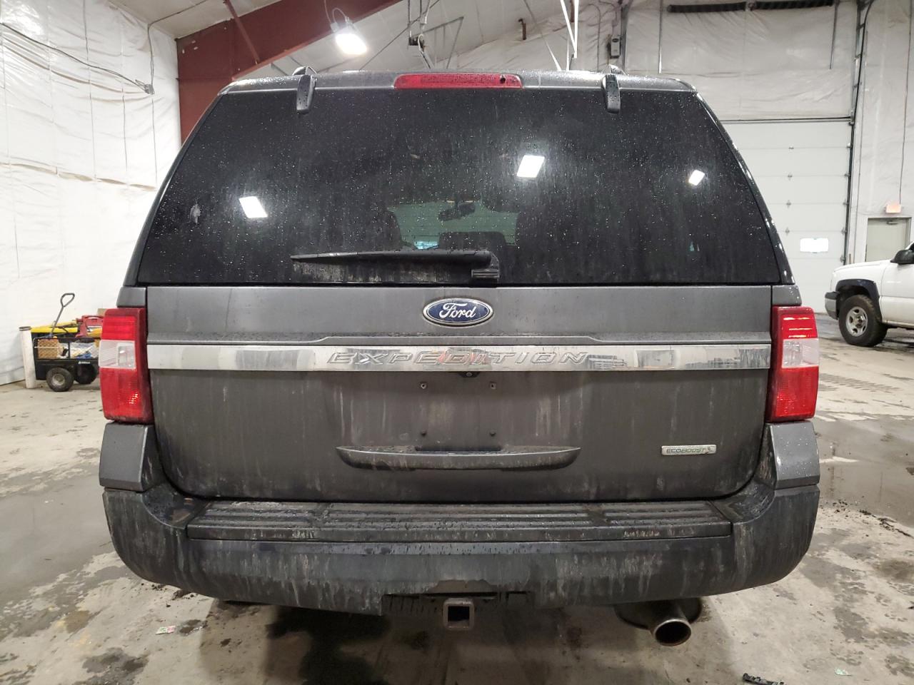 2015 Ford Expedition - Image 6