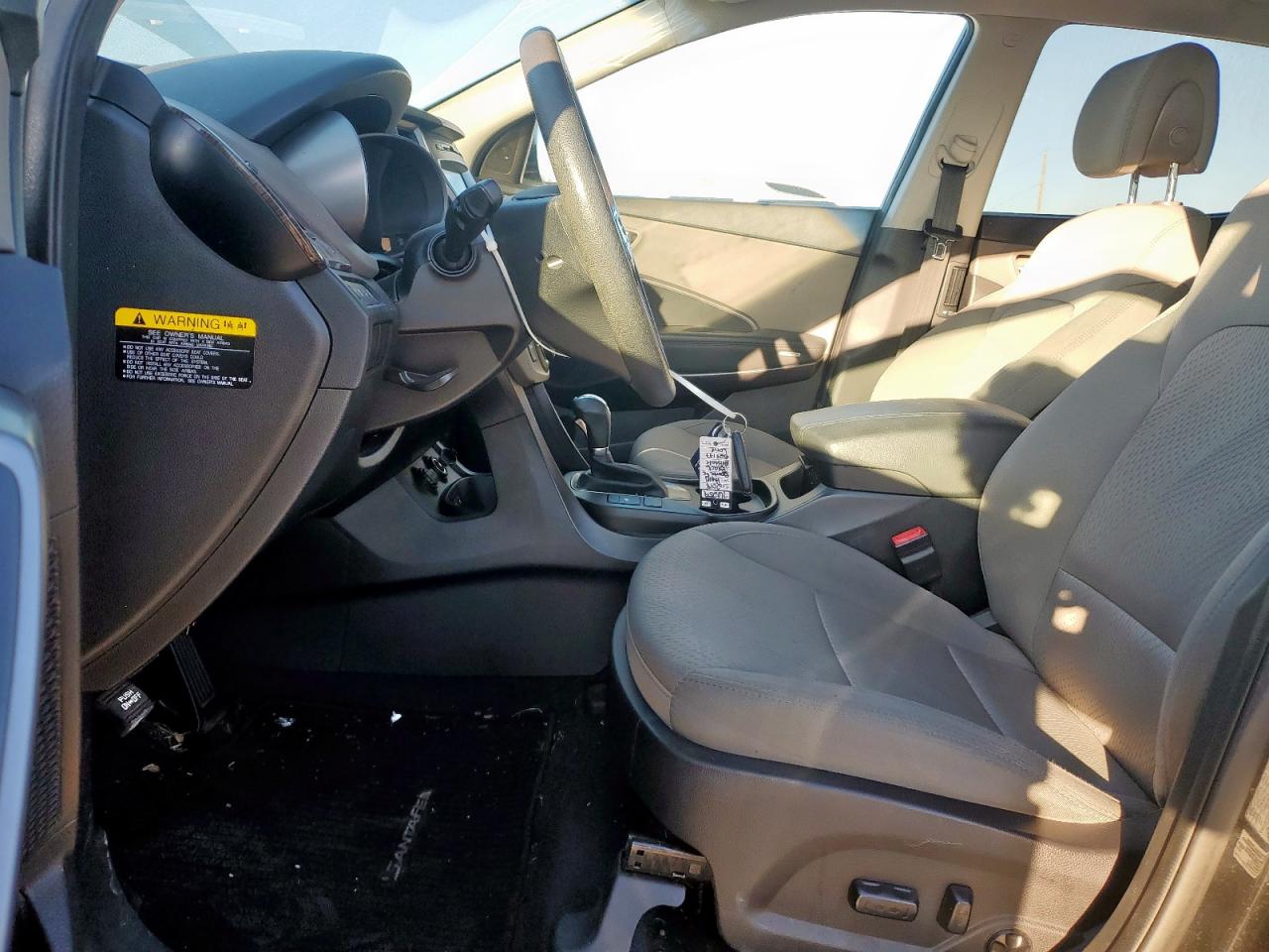 2018 Hyundai Santa Fe - Image 7