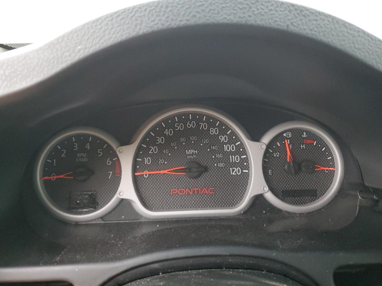 2003 Pontiac Aztek - Image 9