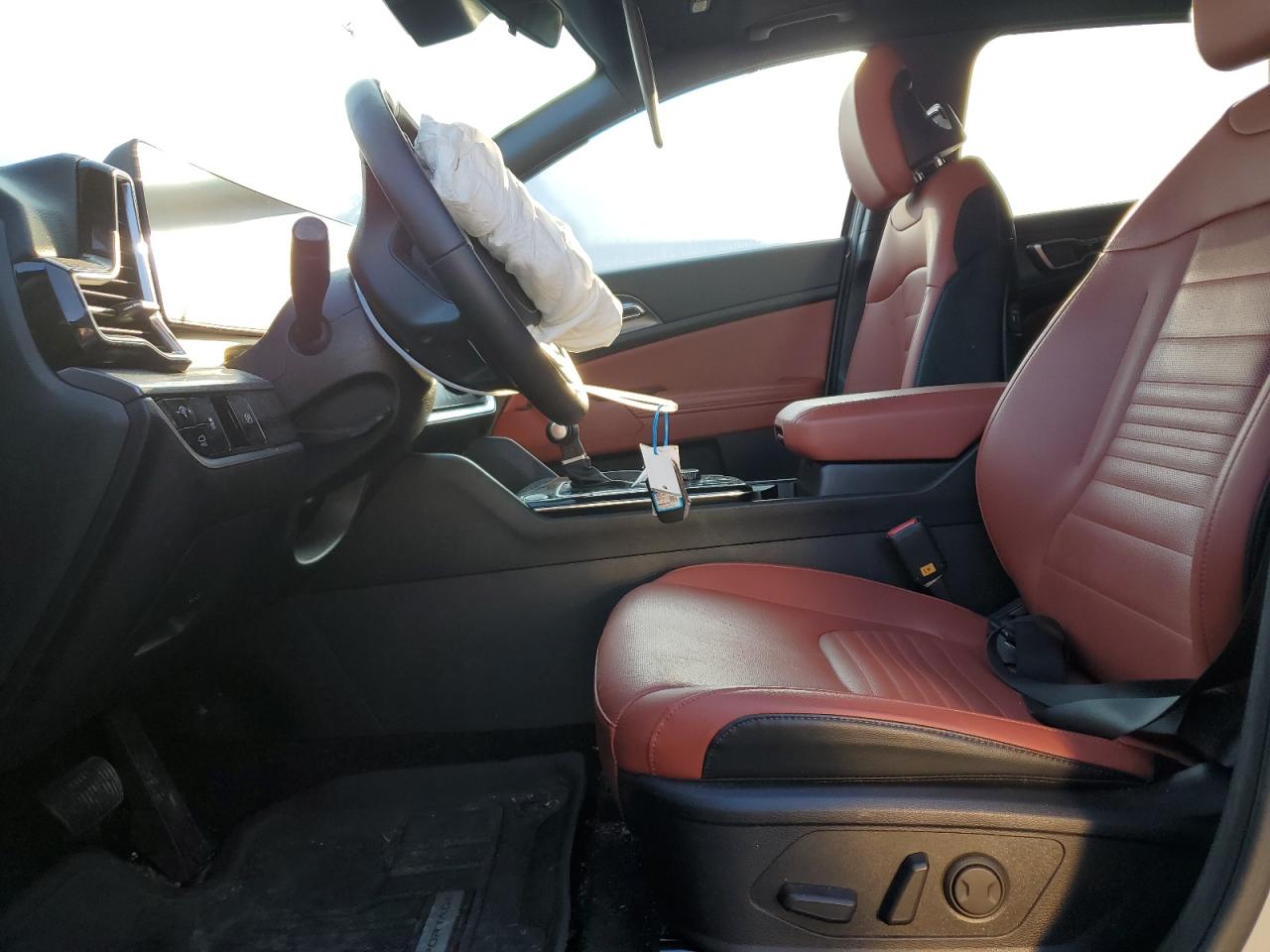 2024 Kia Sportage - Image 7