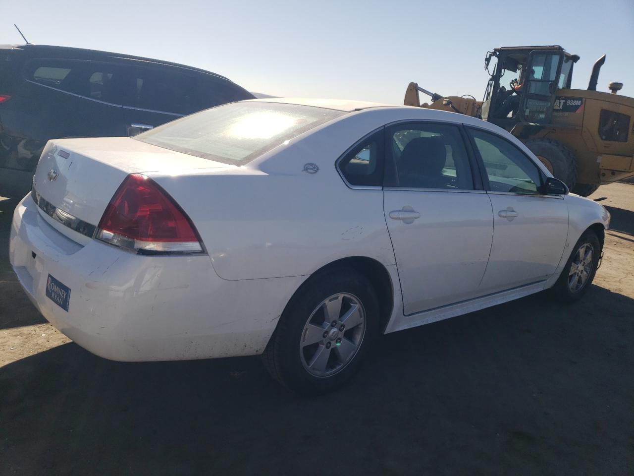 2010 Chevrolet Impala - Image 3