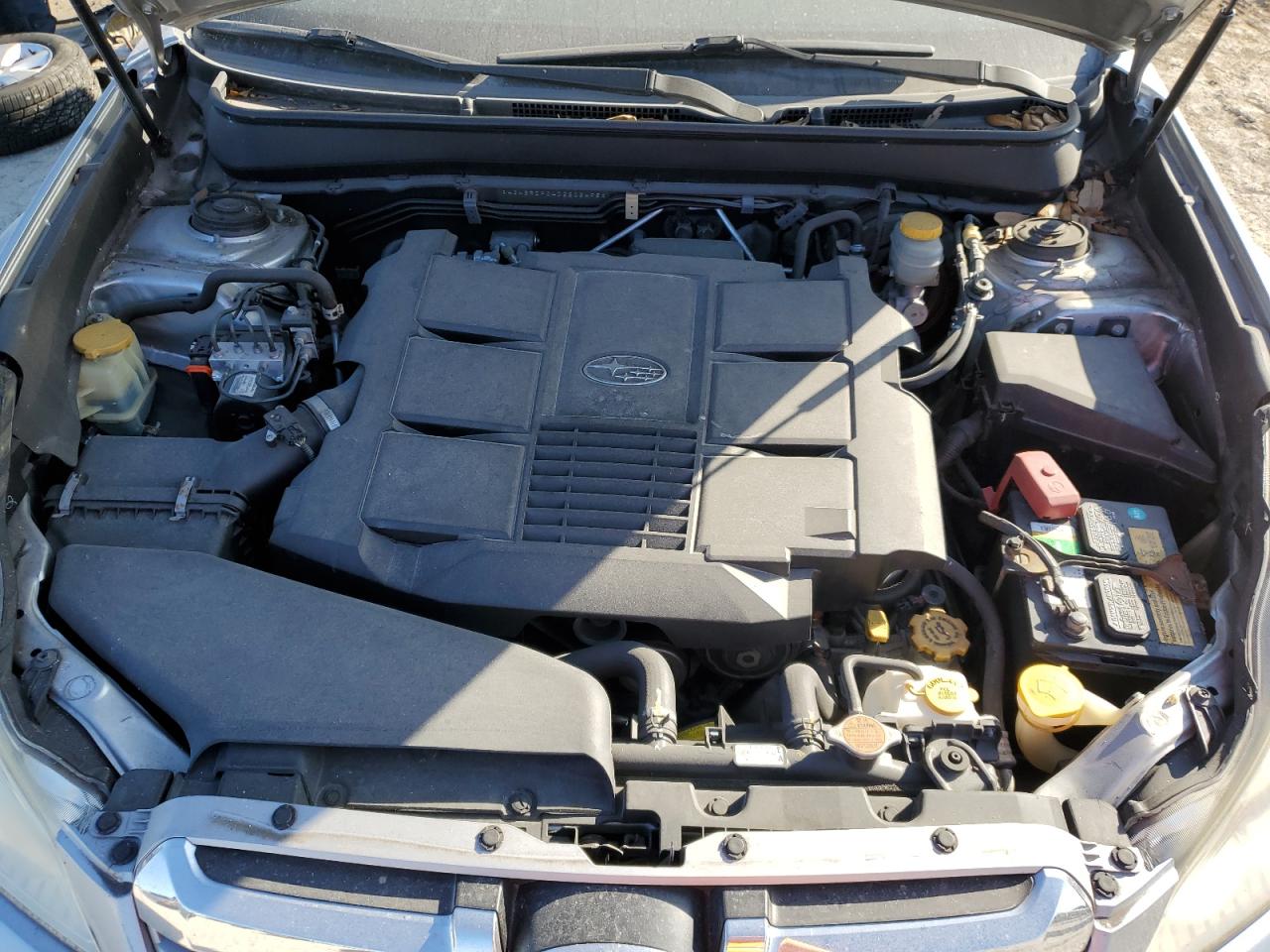 2013 Subaru Outback - Image 11
