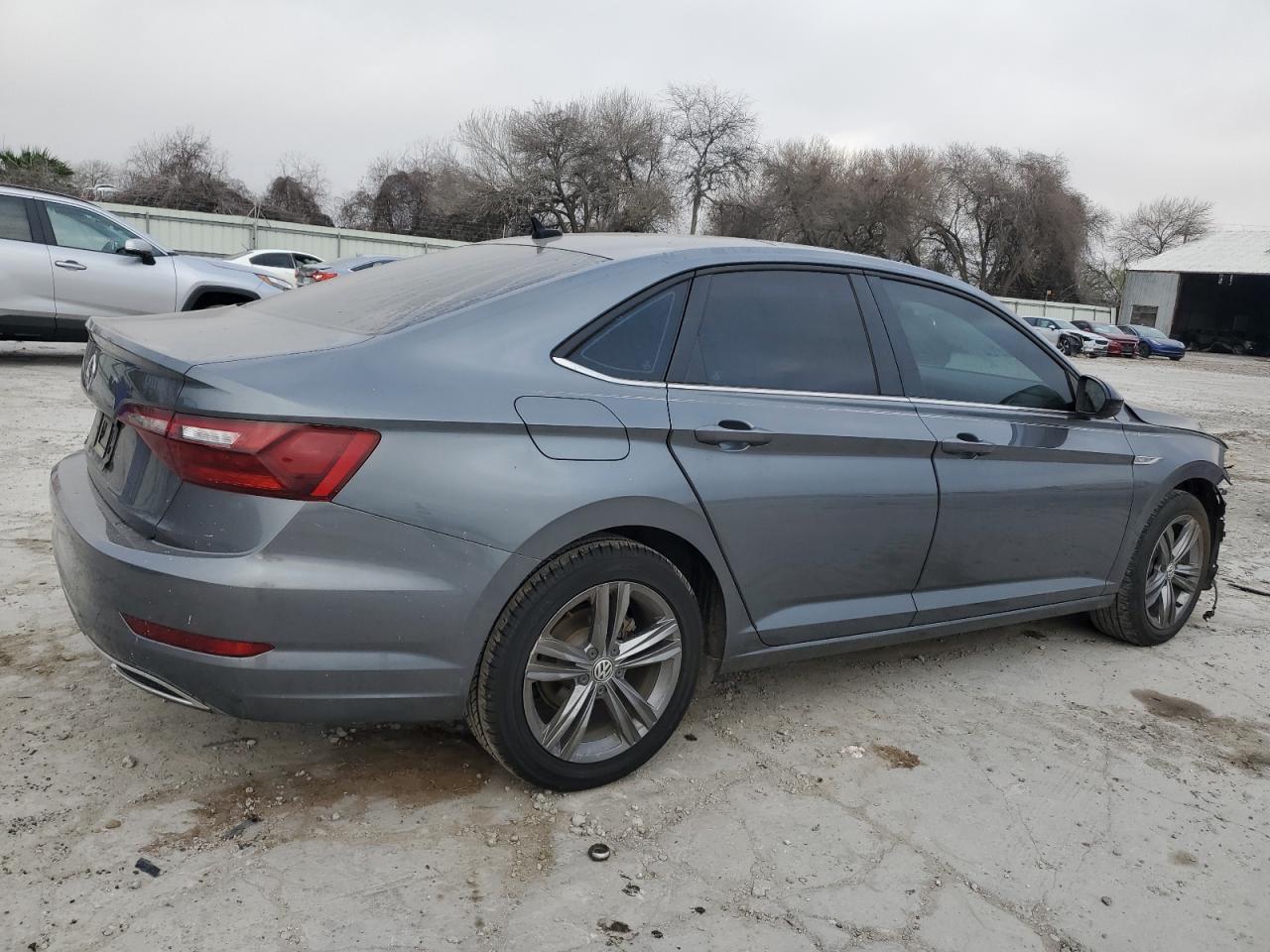 2020 Volkswagen Jetta - Image 3
