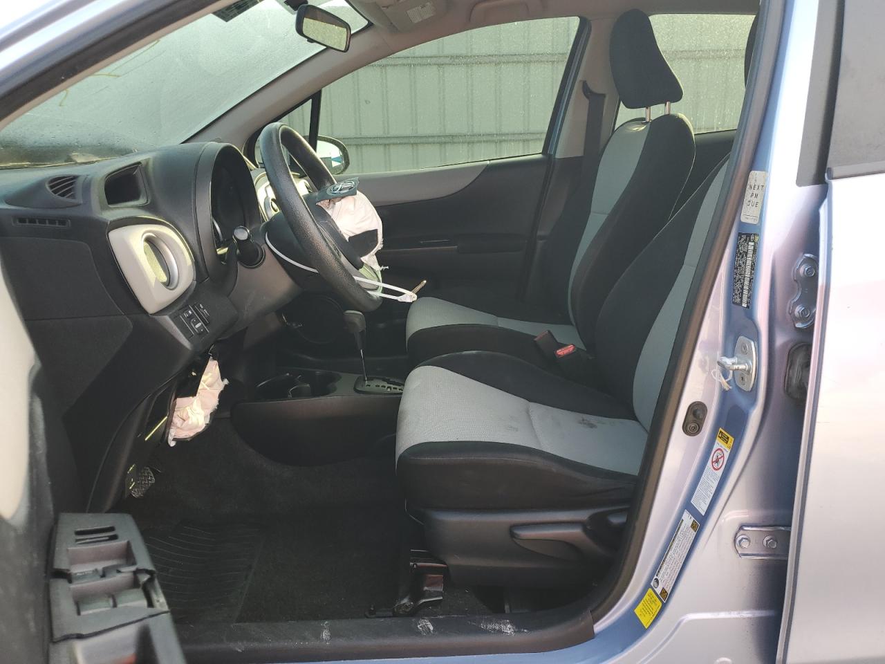 2013 Toyota Yaris - Image 7