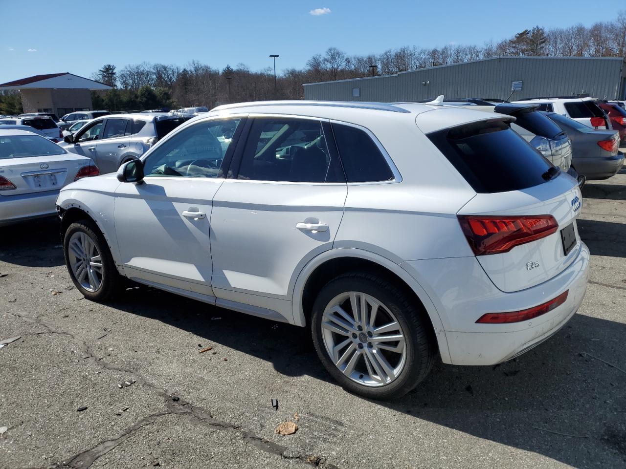 2020 Audi Q5 - Image 2