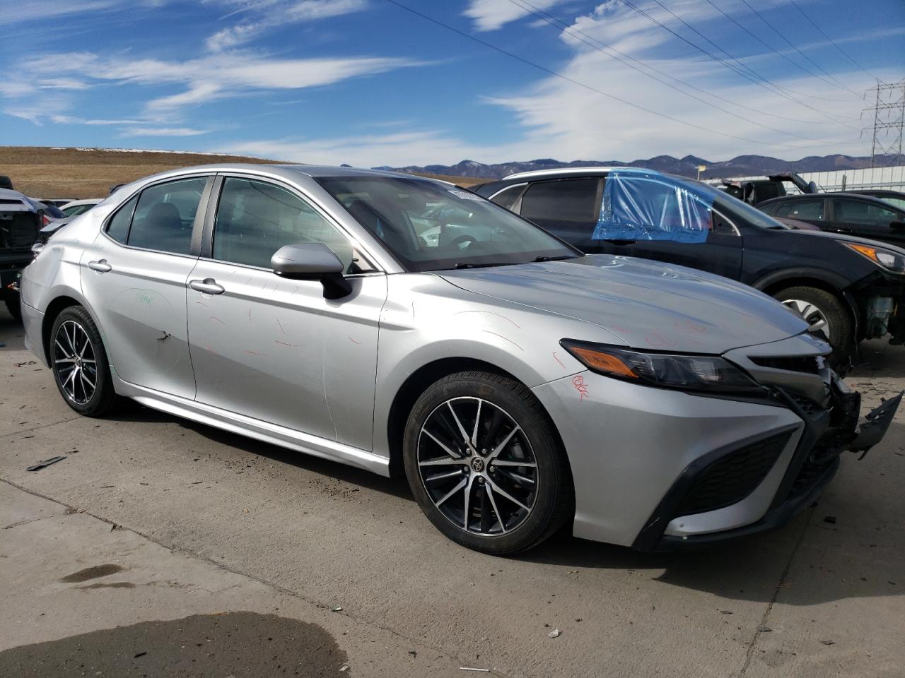 2021 Toyota Camry - Image 4