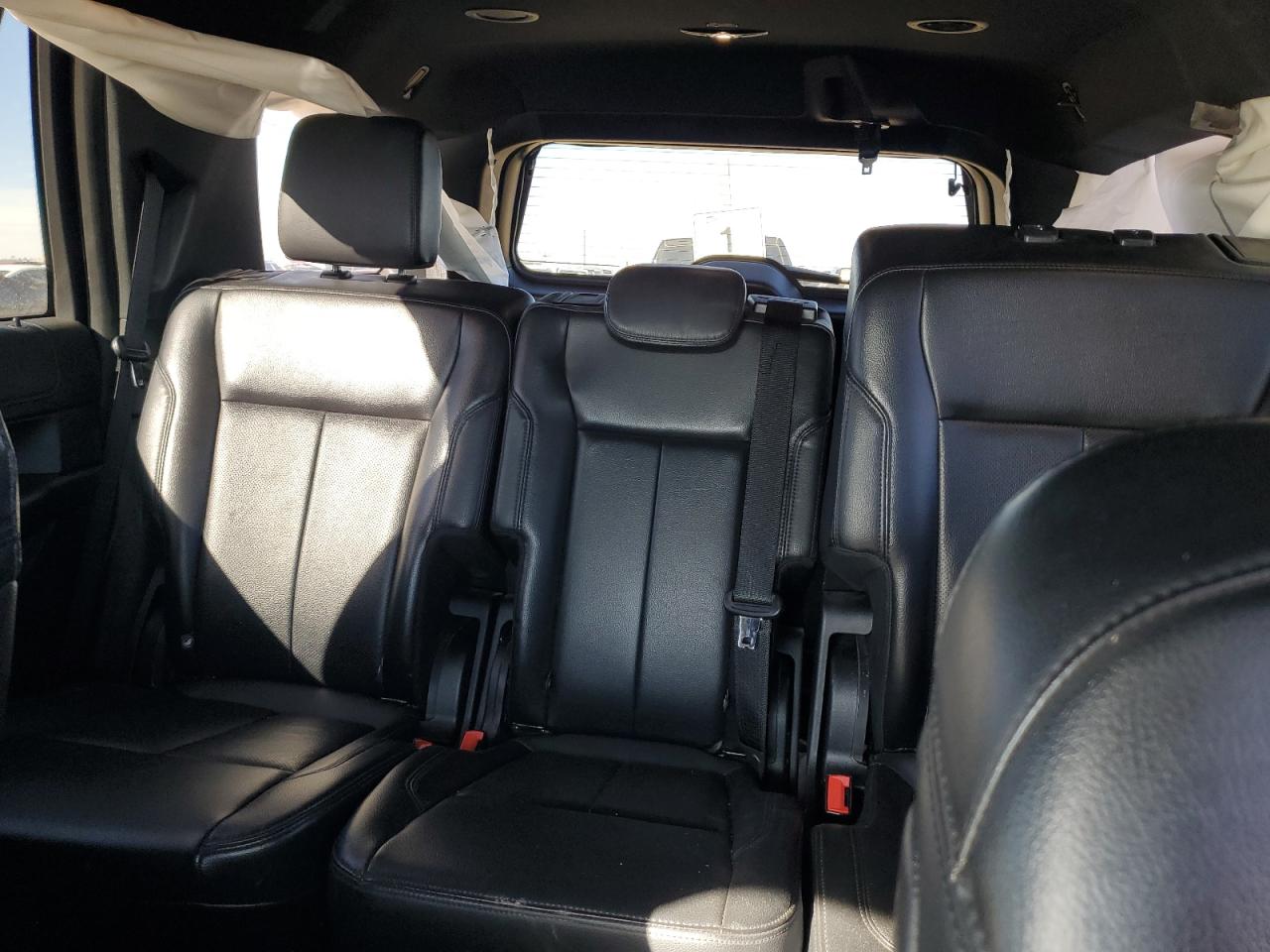 2020 Ford Expedition - Image 10
