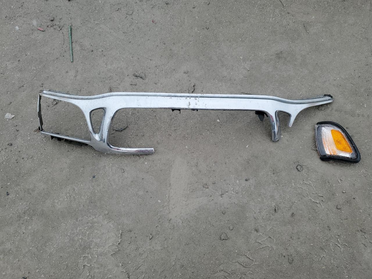 2002 Toyota Tacoma - Image 12