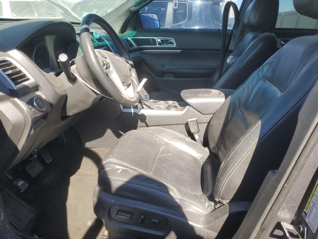 2014 Ford Explorer - Image 7