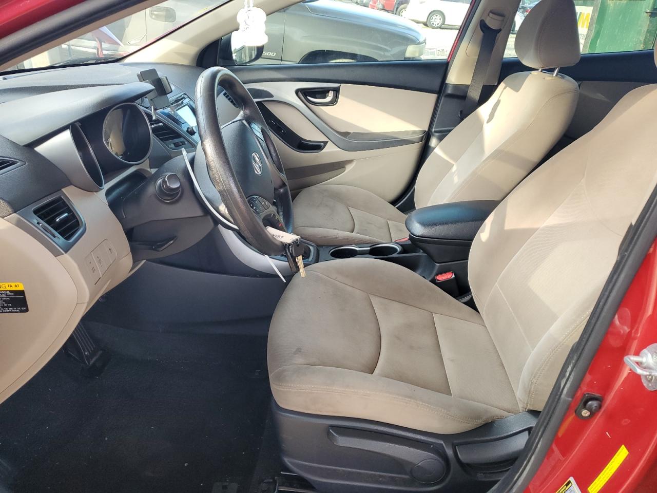 2015 Hyundai Elantra - Image 7