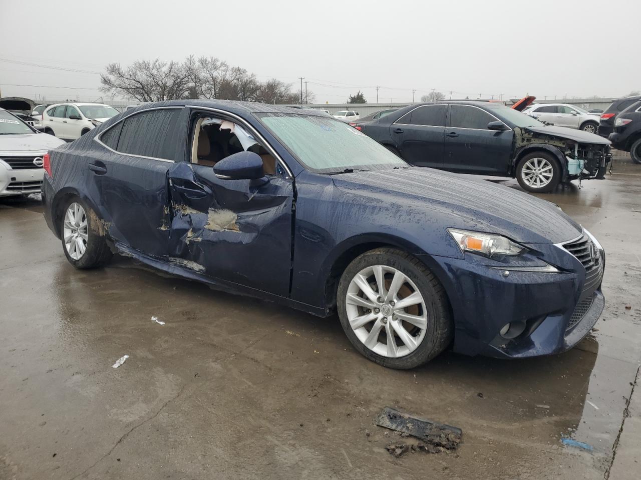 2014 Lexus IS - Image 4