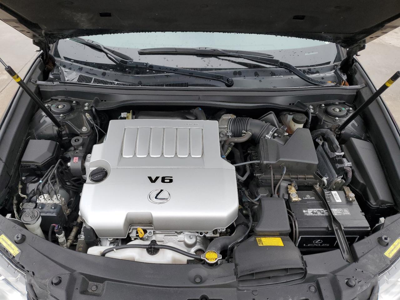 2013 Lexus ES - Image 11