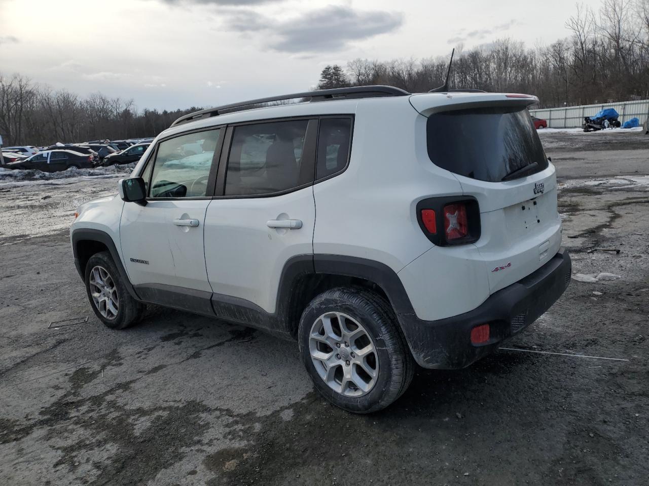 2018 Jeep Renegade - Image 2