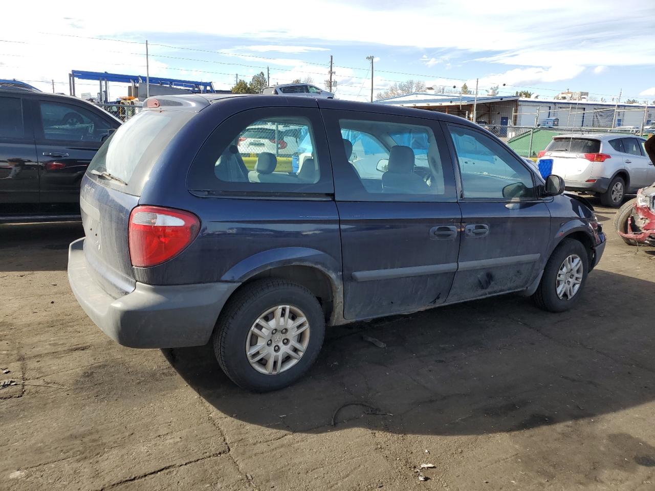 2006 Dodge Caravan - Image 3