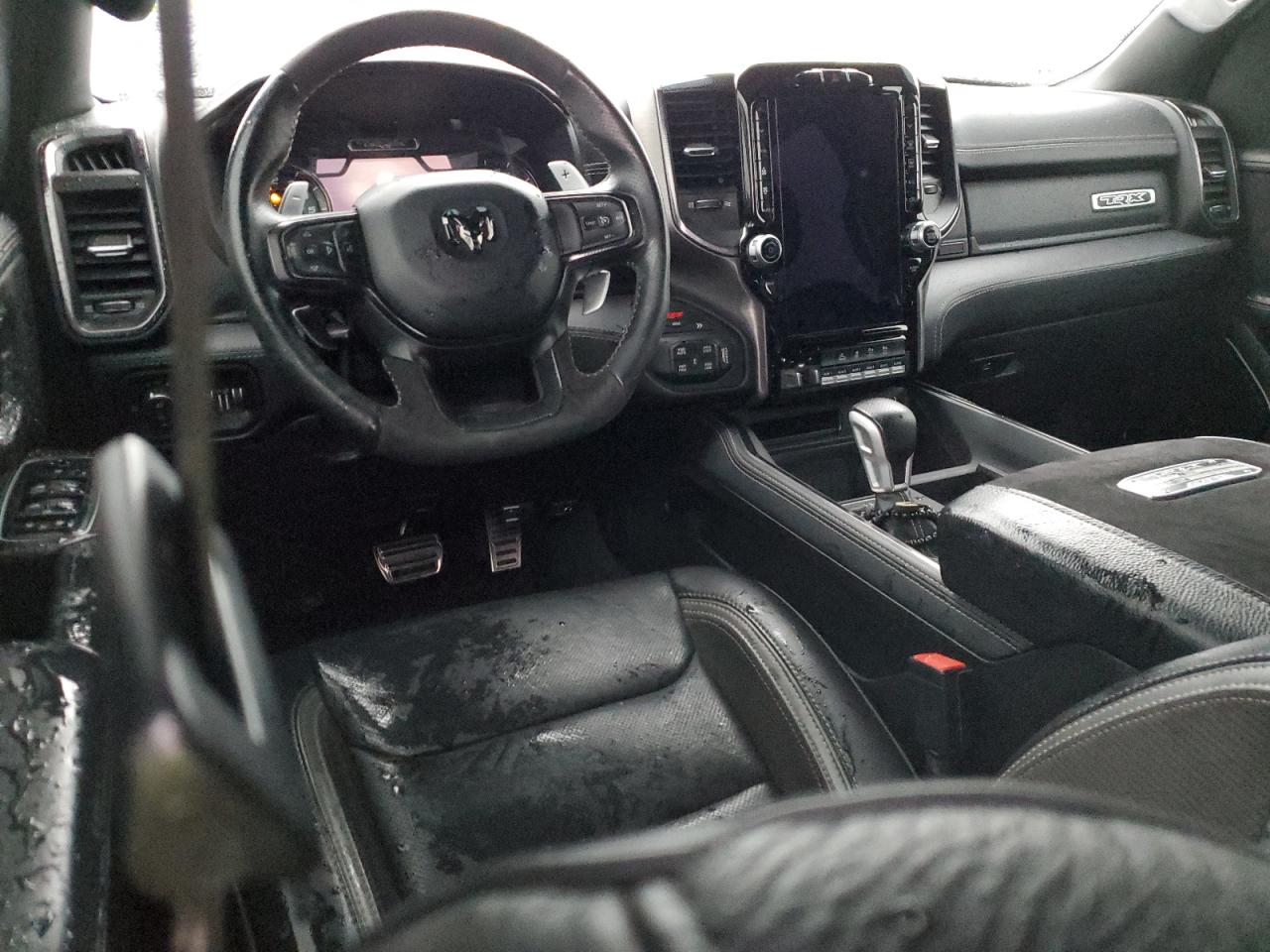 2022 RAM 1500 - Image 8