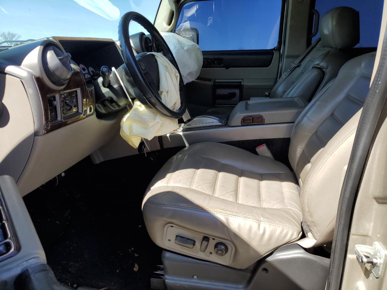 2003 Hummer H2 - Image 7