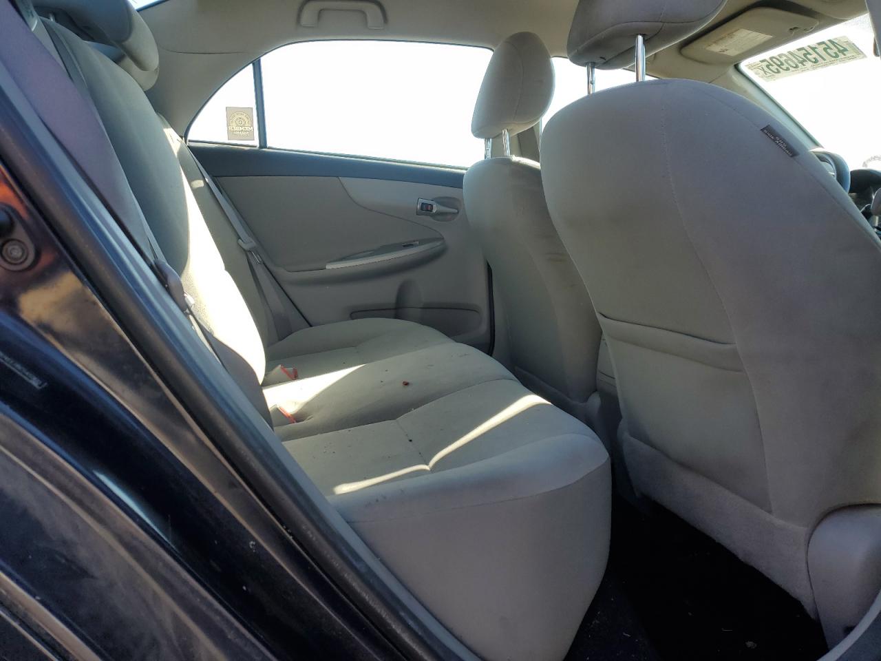 2011 Toyota Corolla - Image 10
