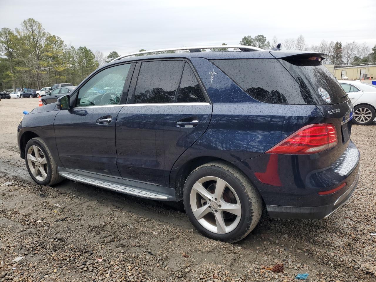 2016 Mercedes-Benz GLE - Image 2