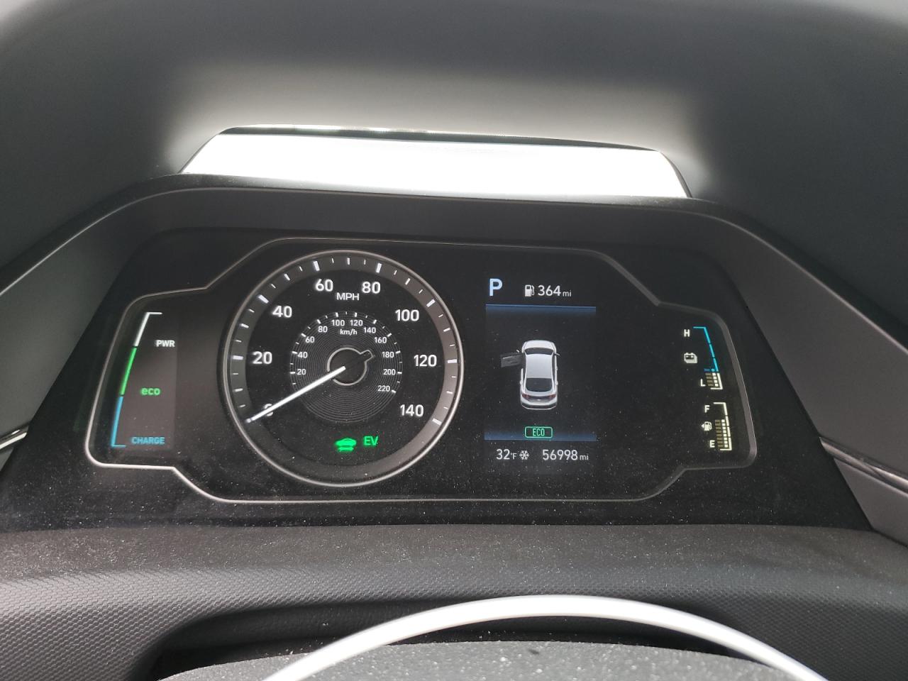 2022 Hyundai IONIQ - Image 9
