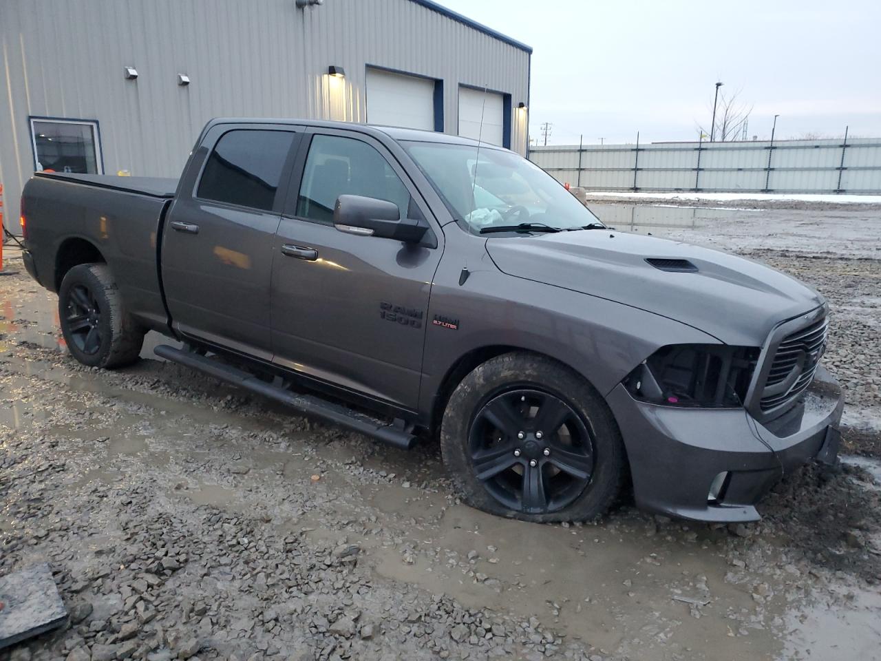 2018 RAM 1500 - Image 4