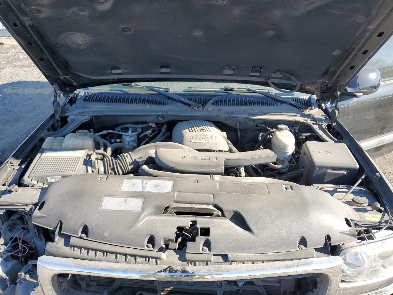 2004 GMC Yukon Xl K1500 VIN: 1GKFK162445143389 Lot: 46134935