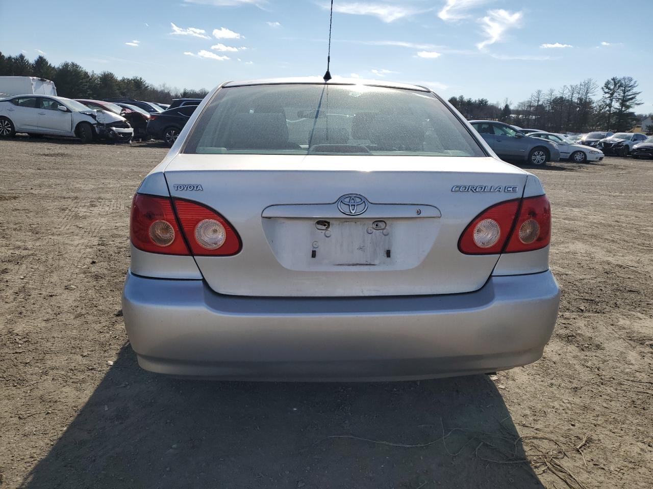 2007 Toyota Corolla - Image 6