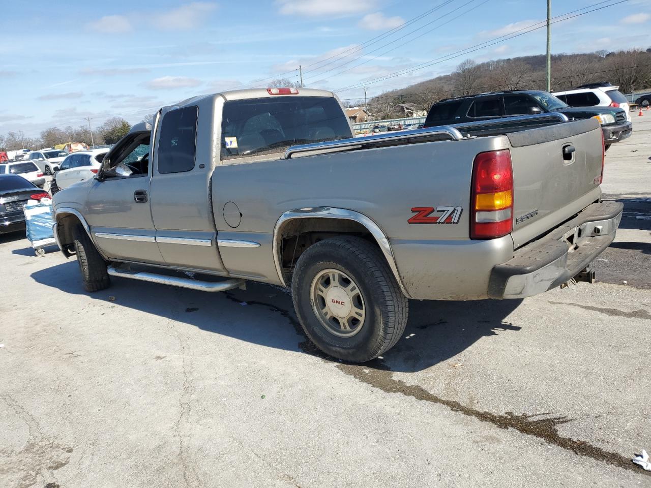 1999 GMC Sierra - Image 2