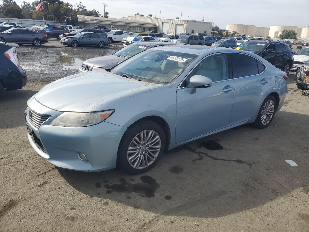 2013 Lexus ES - Image 1