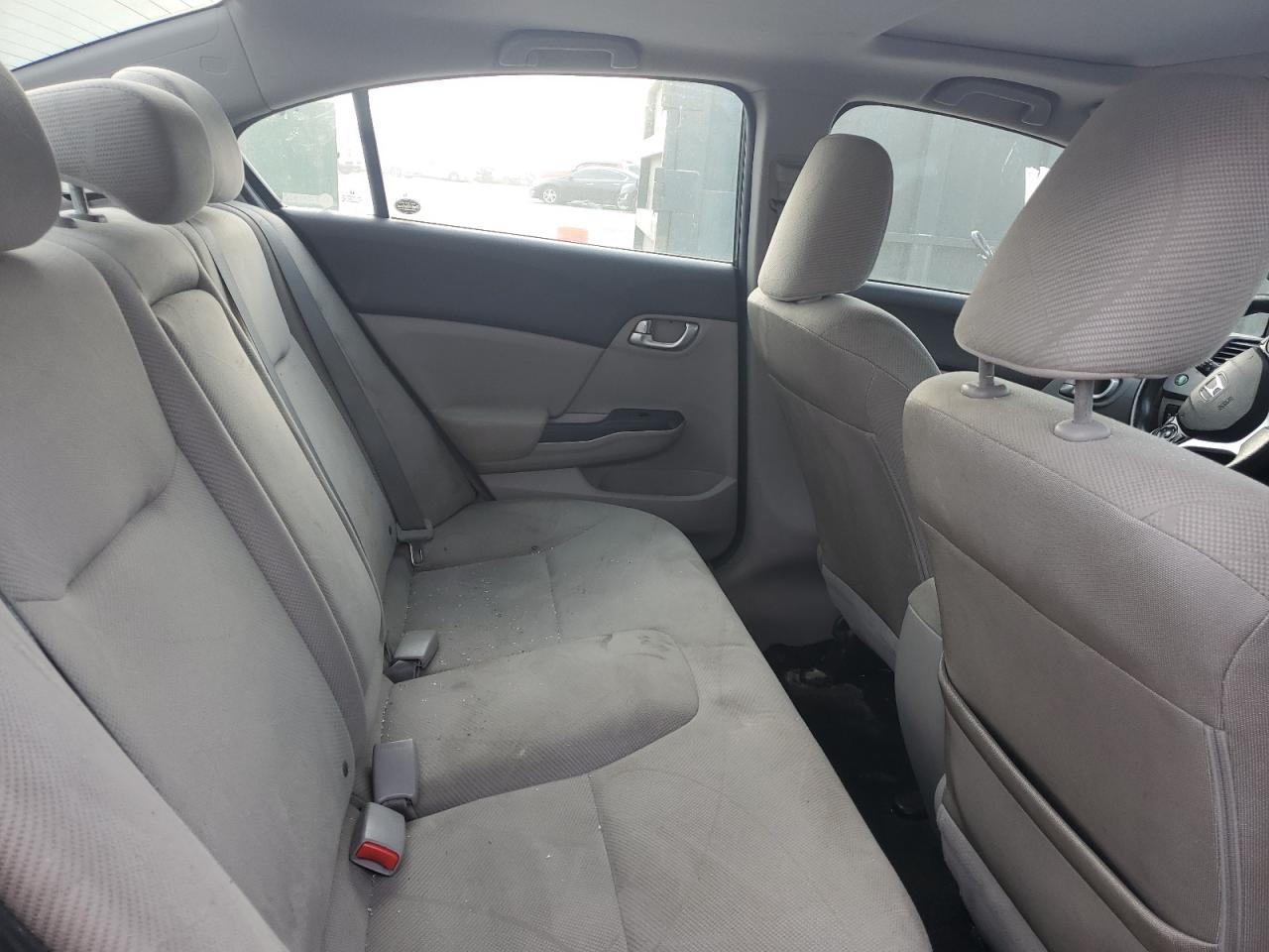 2012 Honda Civic - Image 10