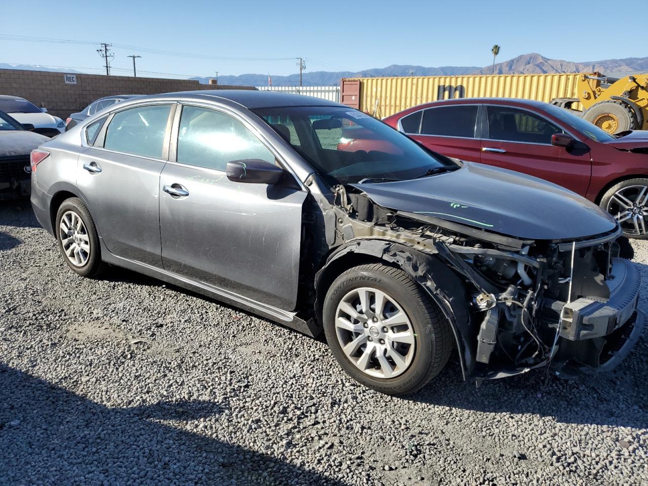 2015 Nissan Altima - Image 4