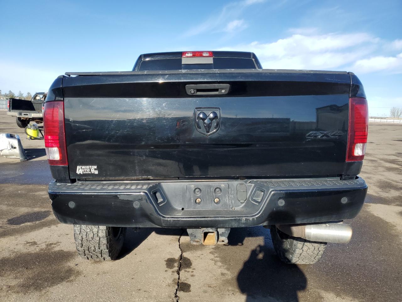 2015 RAM 2500 - Image 6