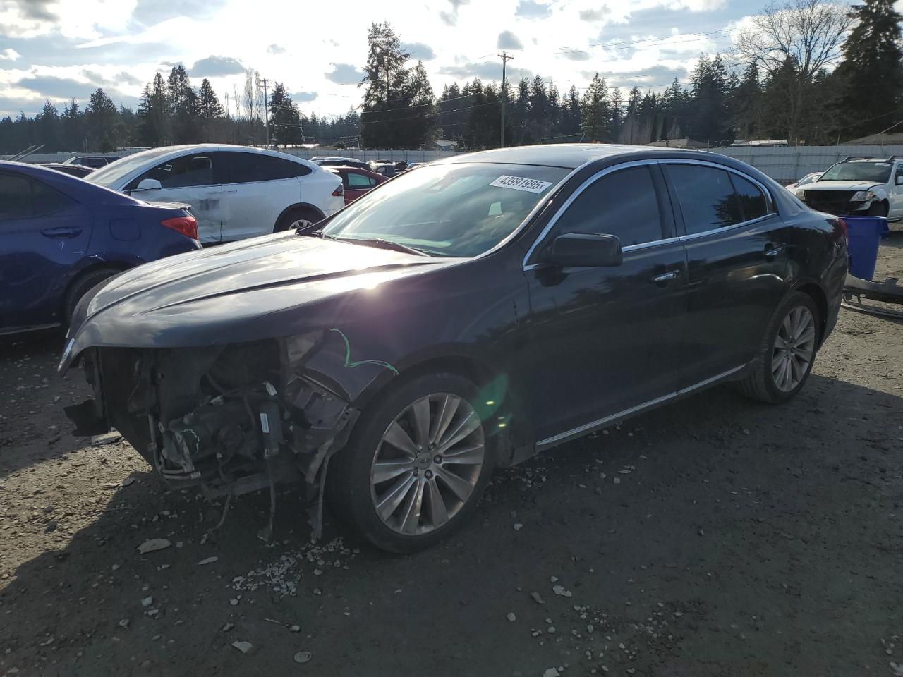2013 Lincoln MKS - Image 1