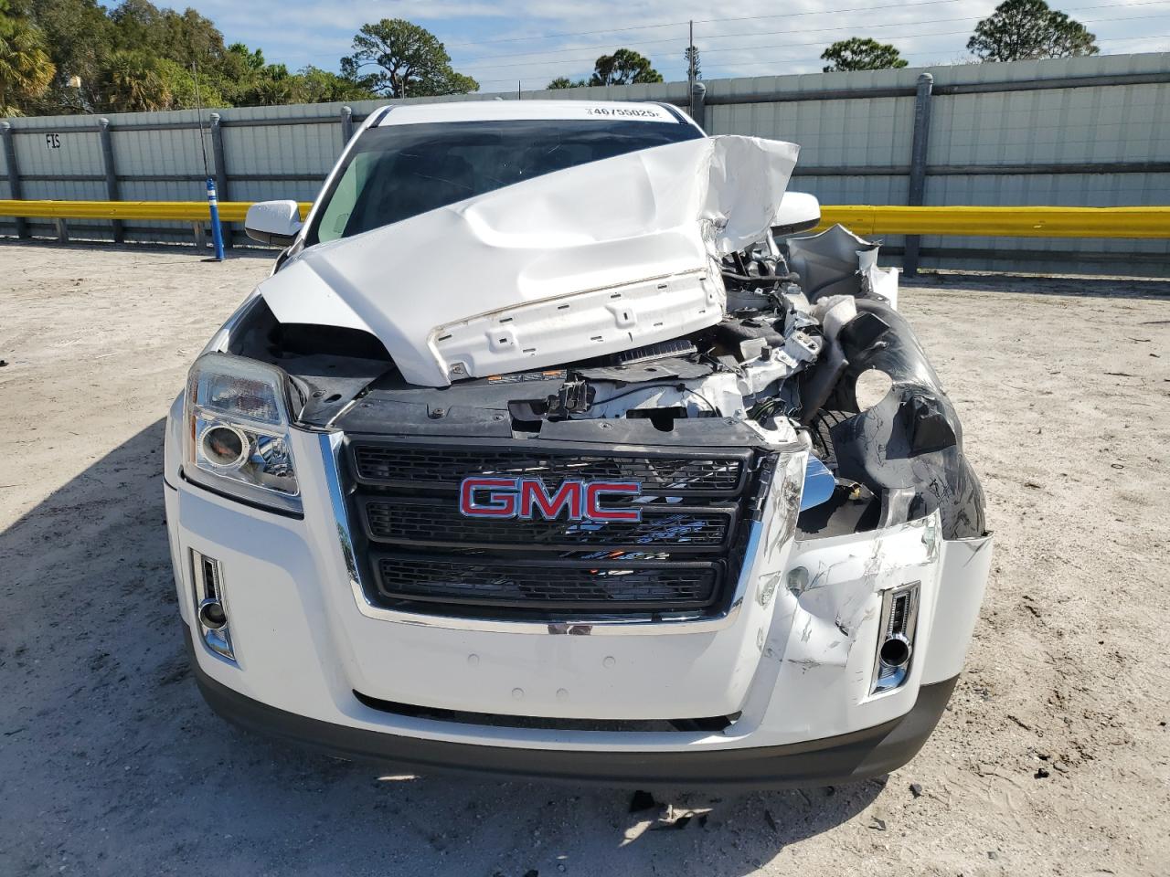 2015 GMC Terrain - Image 5