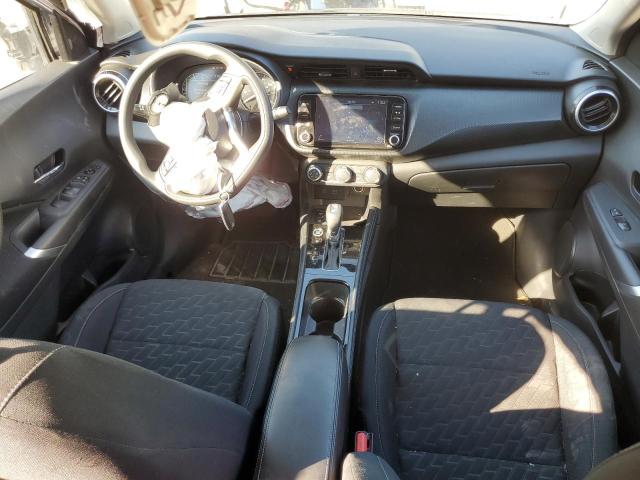  NISSAN KICKS 2024 Gray