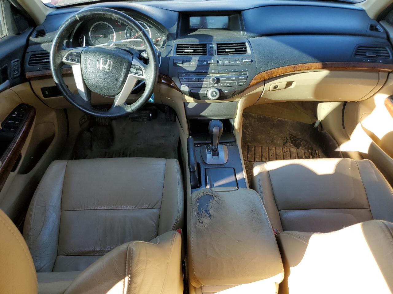 2011 Honda Accord - Image 8